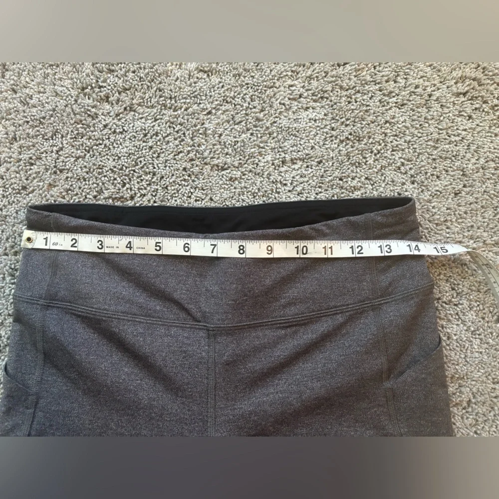 Lululemon Heathered Gray Black Pace Rival Cropped Leggings Womens Size 8 - Picture 8 of 10